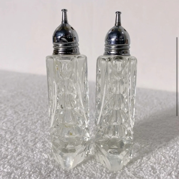 Vintage Cut Crystal  Salt & Pepper Shakers - Picture 4 of 11